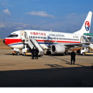 白城长安航空运输航空快运业稳步发展的原因是什么？